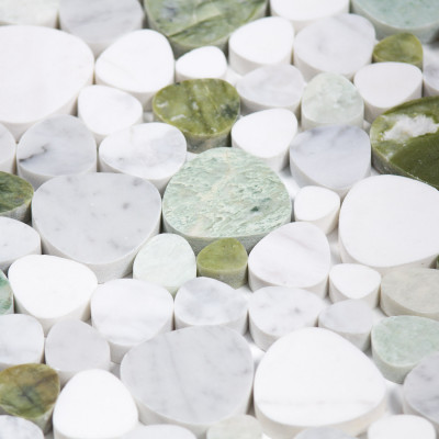 Mosaïque galets Marbre blanche verte